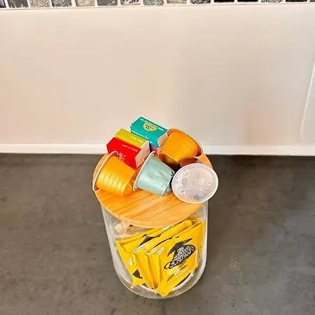 Joli Juste Renove Vue Sur L'eglise Apartment